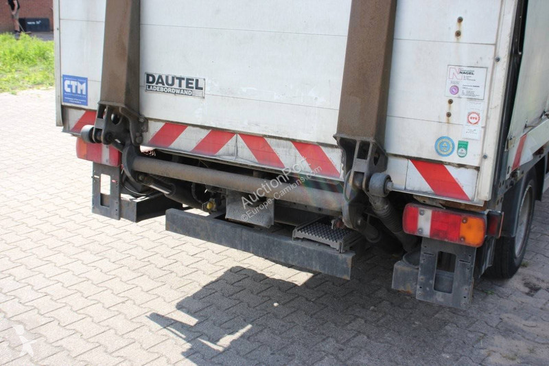 Camion Mercedes 670.3