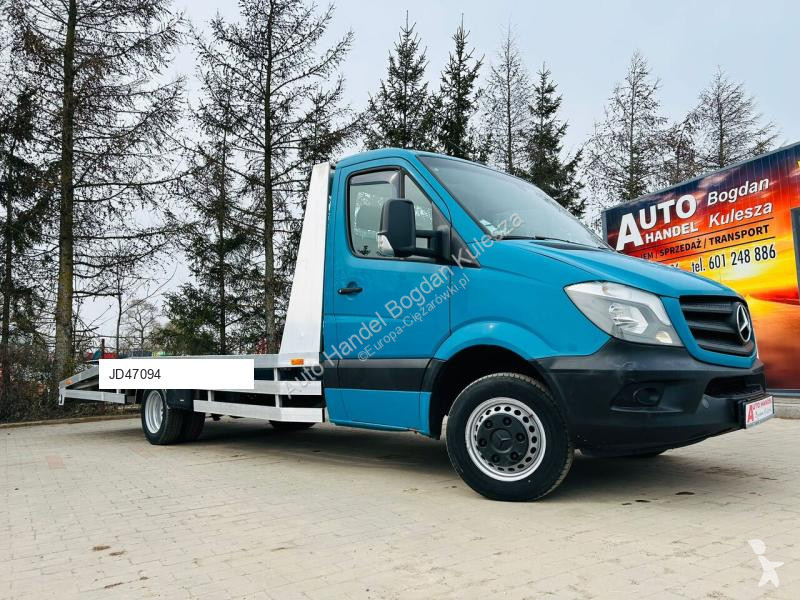 Samochód dostawczy Mercedes 516