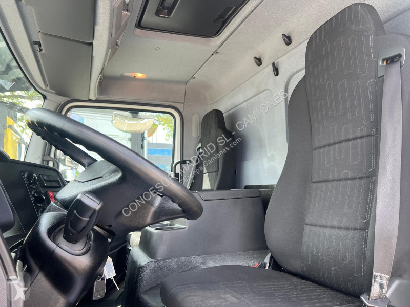 Kamion Mercedes  818 L