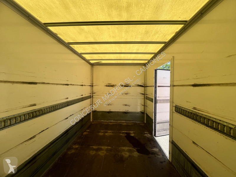 Camion Mitsubishi Fuso  7C15