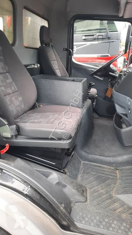 Camion Mercedes 818