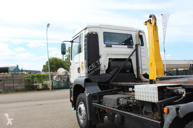 Camion MAN TGA * 6X4 * EURO 3 *