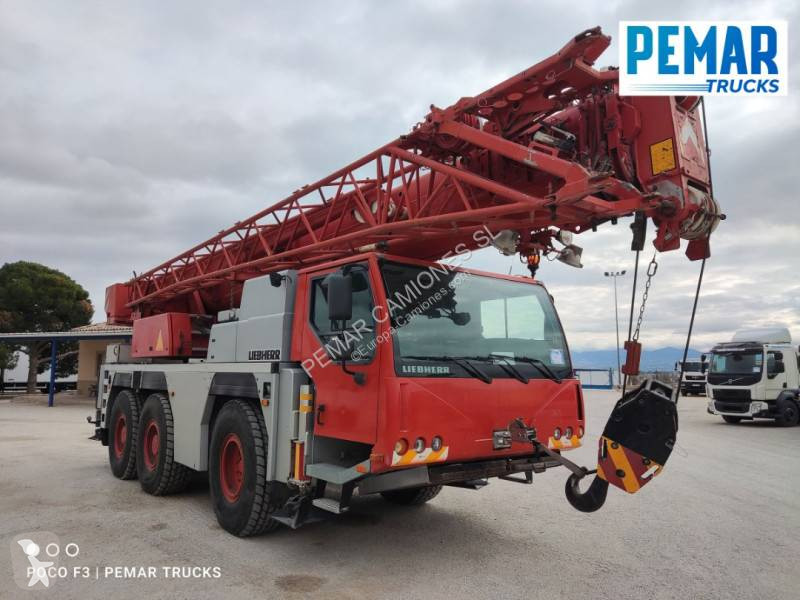 Grua Liebherr 1045-1