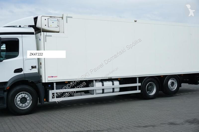 Kamion Mercedes ANTOS / / EURO 6 / CHŁODNIA +...