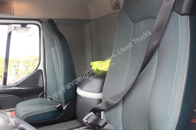 Kamion Volvo 280...