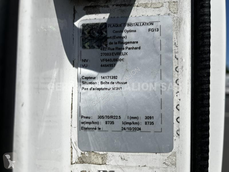 شاحنة Renault  280 E6  D18 P 4X2 CITERNE CARB...