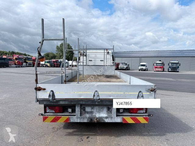 Camión MAN TGL 10.180 4x2 Flatbed 6,,80 m. Euro 3