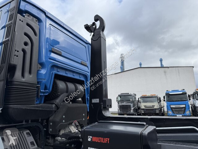 شاحنة MAN TGS 26.400 6x6 BB Abrollkipper HIAB...