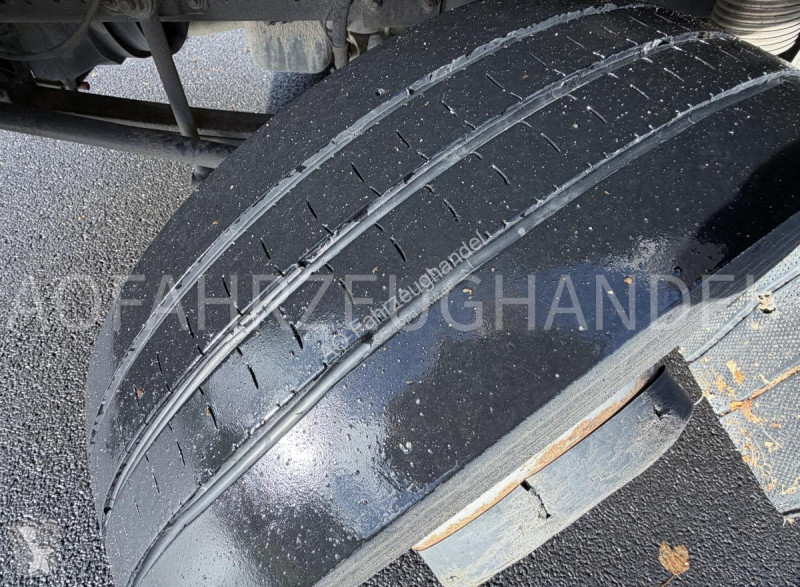 شاحنة Iveco 120E21 -E6 - air suspension rear