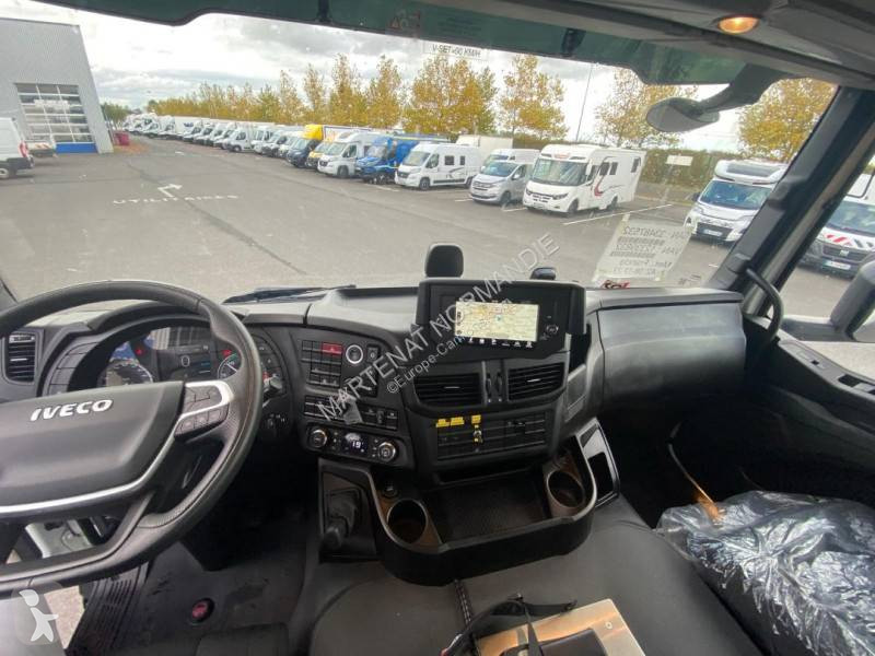 شاحنة Iveco
