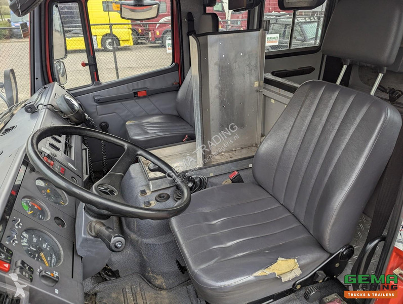 شاحنة Mercedes AF 4x4 Dubbelcab 6Cil - 9 Pers -...