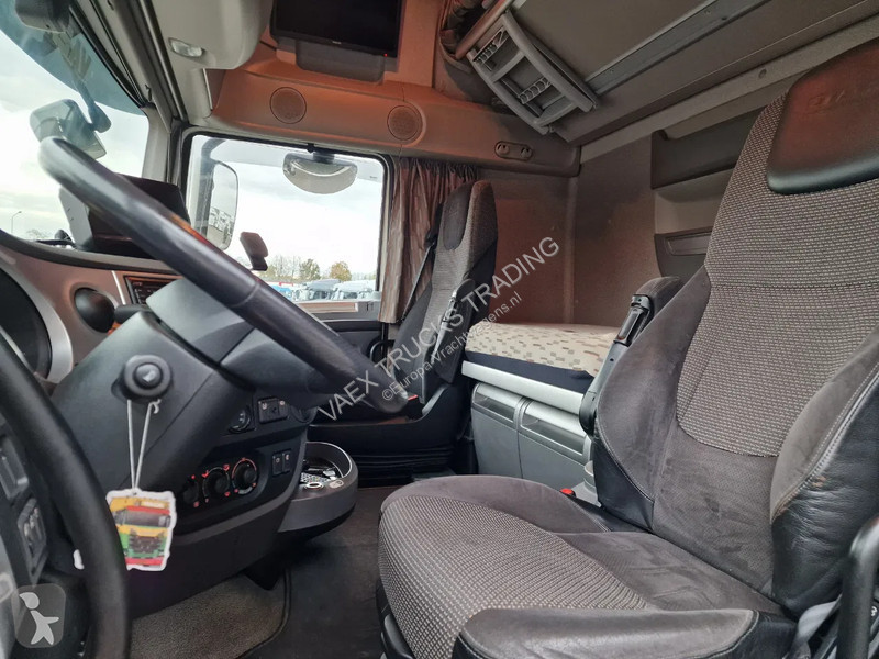 شاحنة DAF 440 SuperSpaceCab 6x2*4 - 2 deck...
