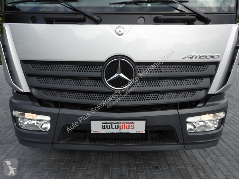 شاحنة Mercedes 1221 ATEGO
