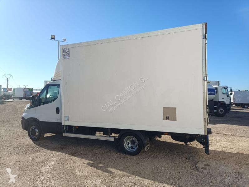 Furgoneta Iveco