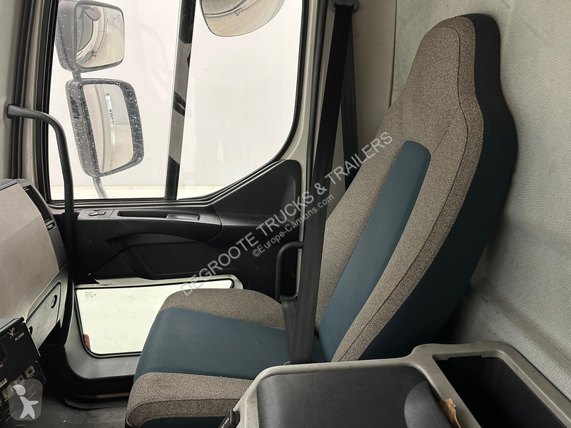 شاحنة Volvo 250