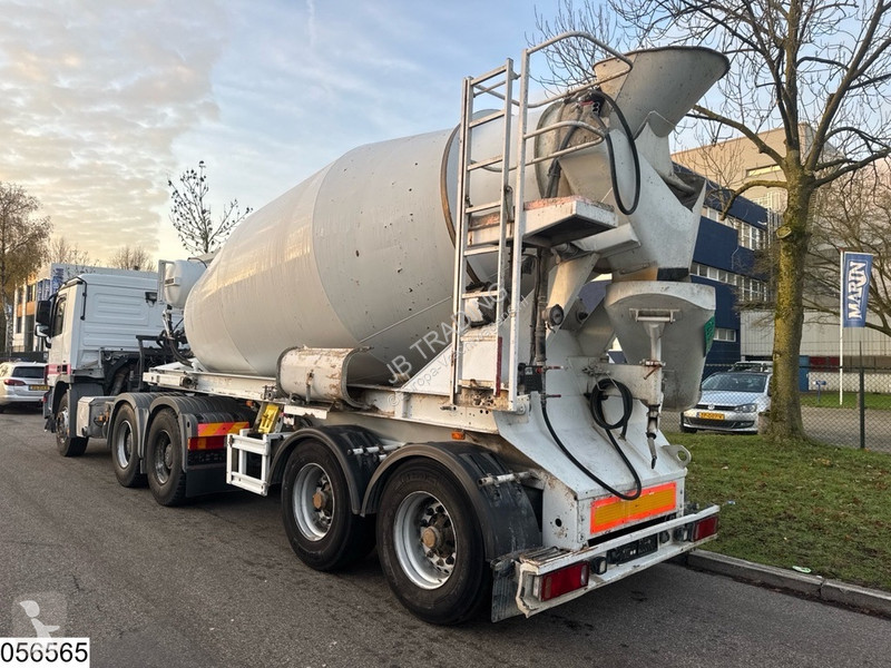 شاحنة مفصلية Mercedes Betonmixer 10m3