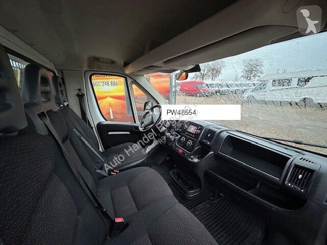 Samochód dostawczy Peugeot 2.2