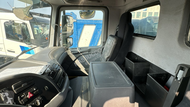 Camion Mercedes 4146 8x6