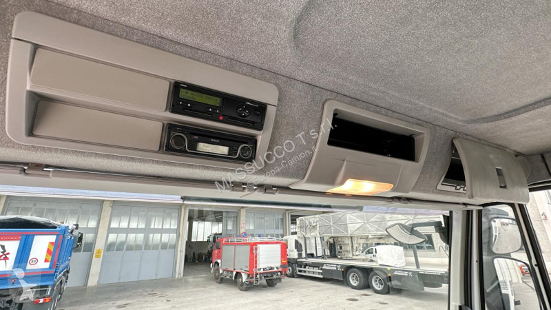 شاحنة Iveco STRALIS 310 6x2
