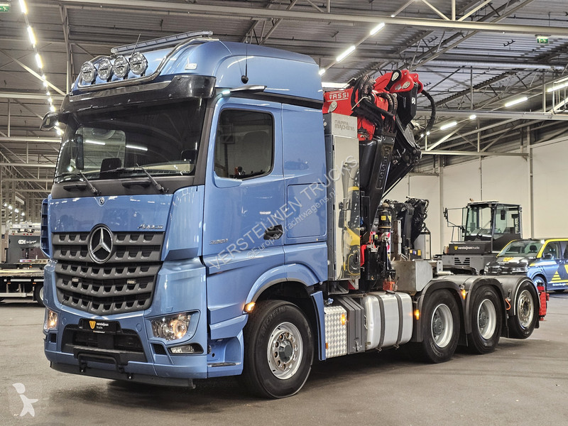 شاحنة Mercedes 3353 8x4 / FASSI 71 T/M + JIB /...