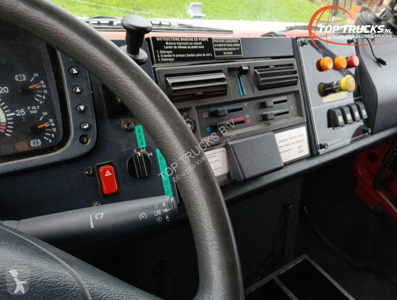 Camión Unimog U 5000 Mercedes Benz -4x4 - (type...