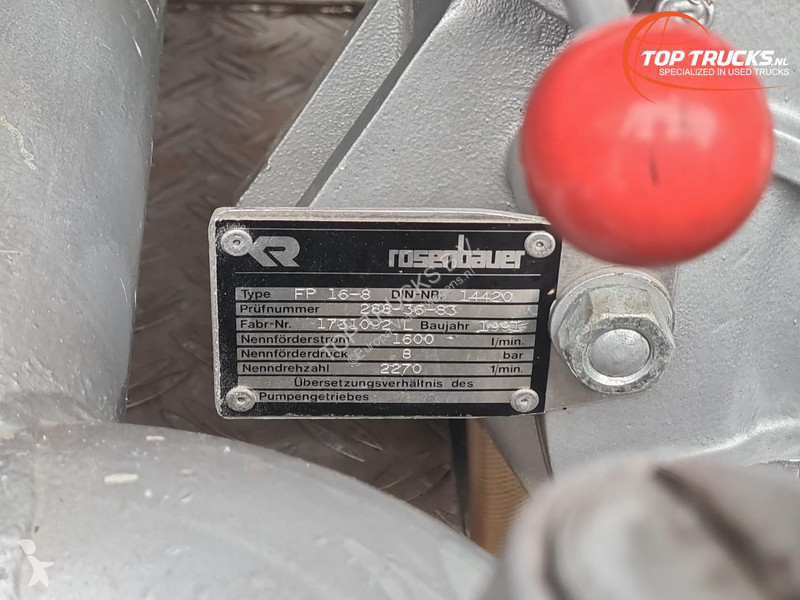 شاحنة Mercedes AF 4x4 - 1.600 ltr watertank...