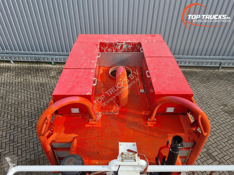 Ciężarówka MAN 18.220 4x4 -4.000 ltr -200 ltr...