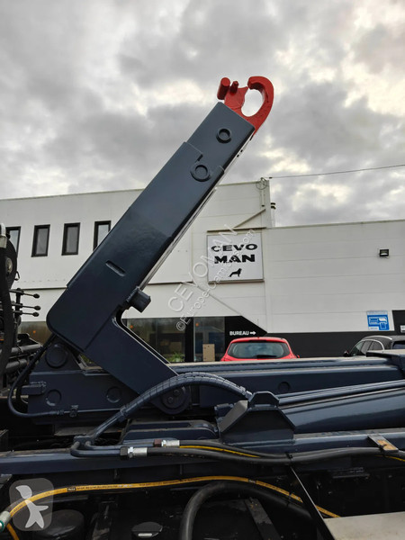 شاحنة MAN 26.400 Container Hyvalift Crane HIAB 144