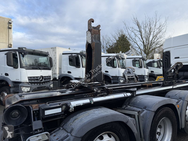 شاحنة MAN TGS 35.420 8X2-6 Haken/ Silo M-TEC...