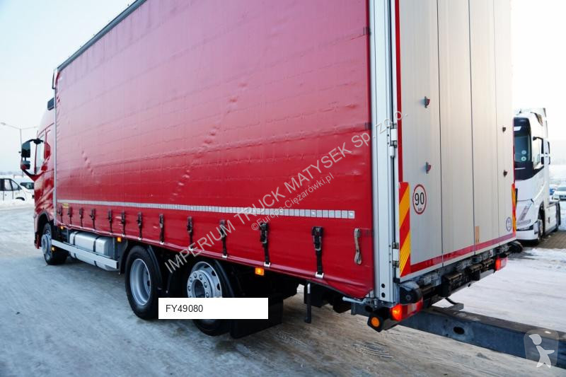 شاحنة مقطورة Volvo FH 460