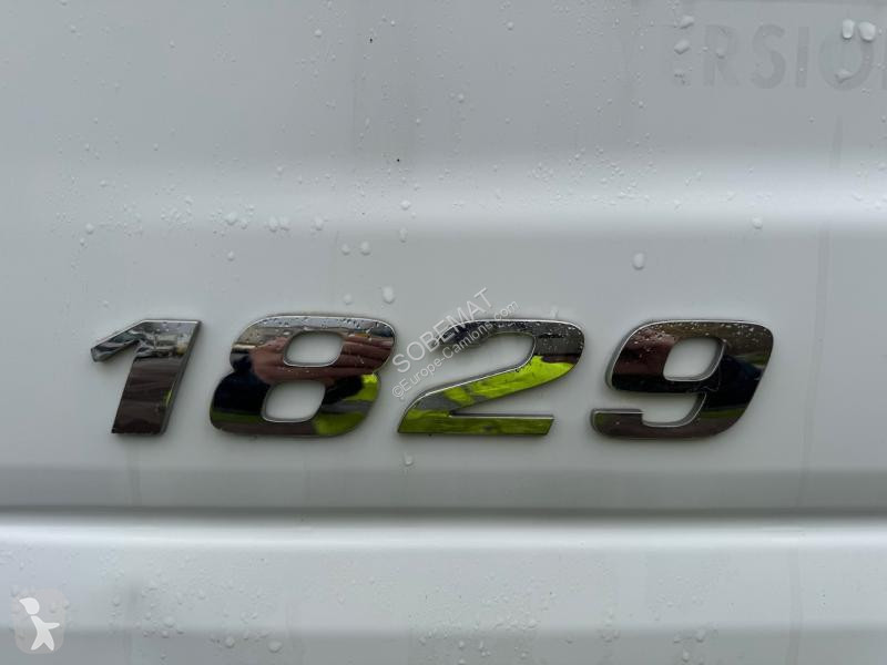 شاحنة Mercedes 1829 NL