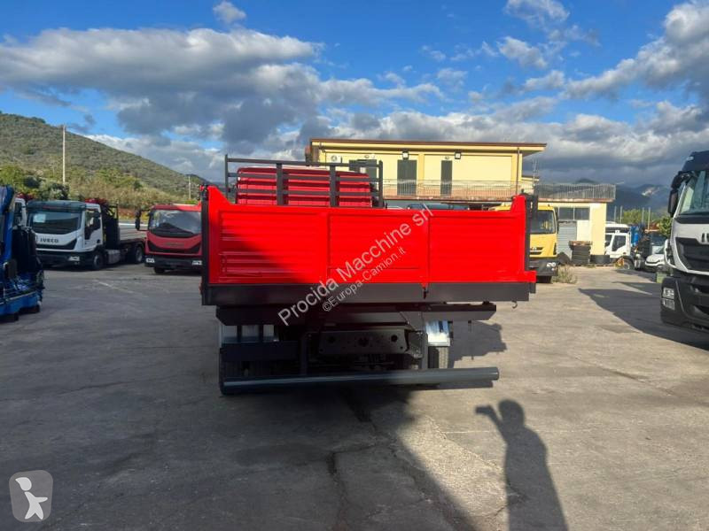 شاحنة Iveco