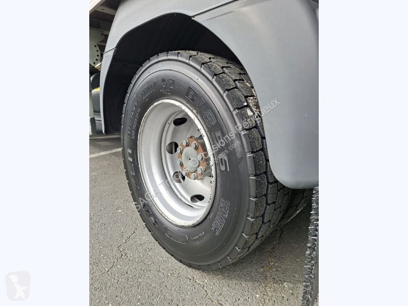 Camión Mercedes 1218 Fourgon