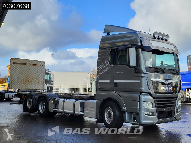 شاحنة MAN 26.500  6X2 BDF Full Air suspension...