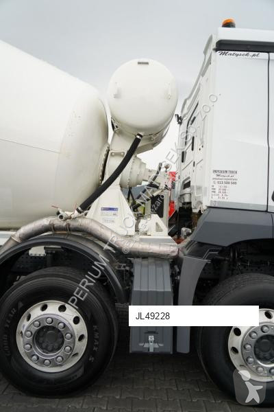 Betonárske zariadenie Mercedes 3240