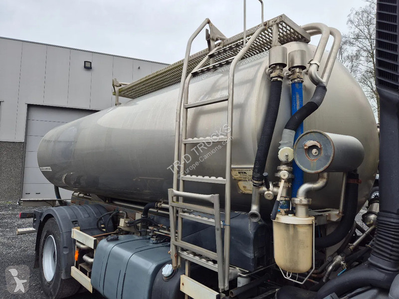 شاحنة Renault 320 DXI - 11000L INSULATED INOX...