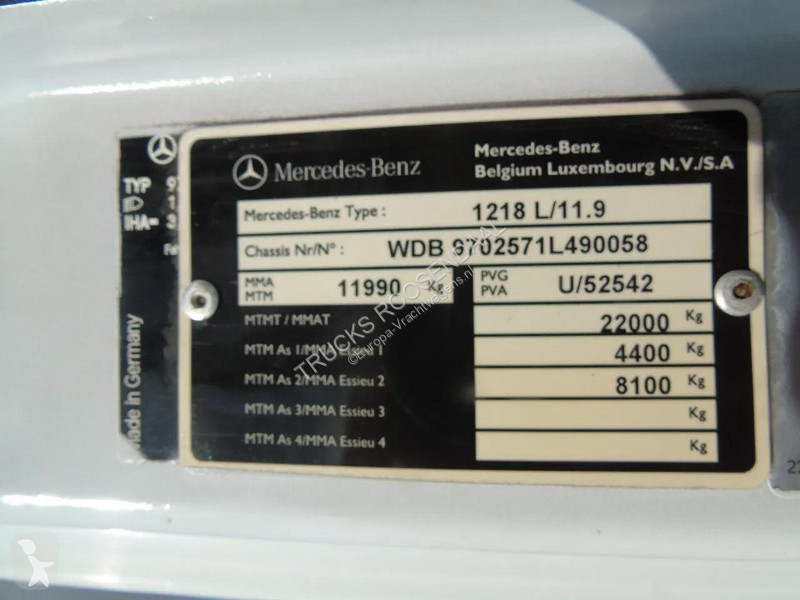 شاحنة Mercedes 1218 + euro 5 + lift