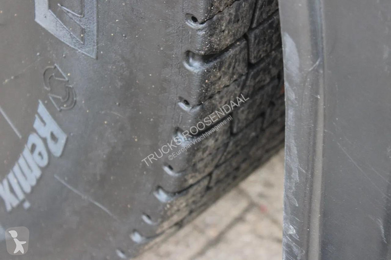 شاحنة Iveco 330 + EURO 6 + NICE TRUCK + 19T