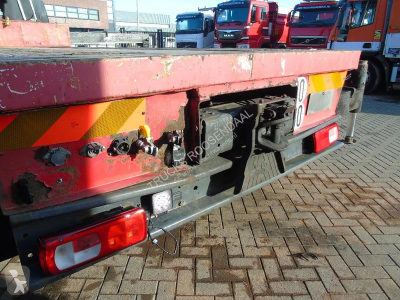 شاحنة DAF 85510 + FASSI 80TON 6x + 8X2 + EURO 5...