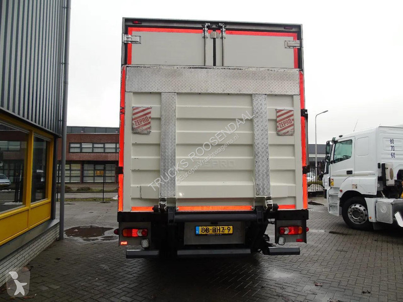 شاحنة DAF 290 + CARRIER + LOADLIFT