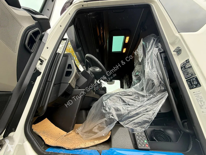 شاحنة MAN 26.520 MAN  26.520 6x2 Hiab 228-6 Kran
