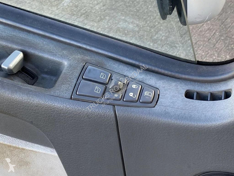 شاحنة Volvo 370 + Euro 5 + Palfinger Z-Q170...