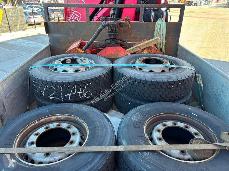 Camion Mercedes 1832 4x2 FASSI F135A22 / BOX...