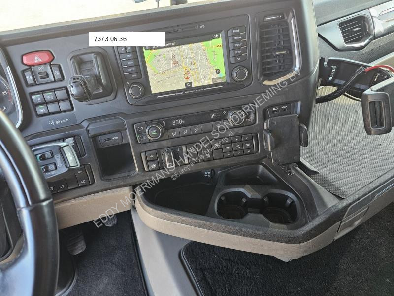 شاحنة Scania XR21S 56