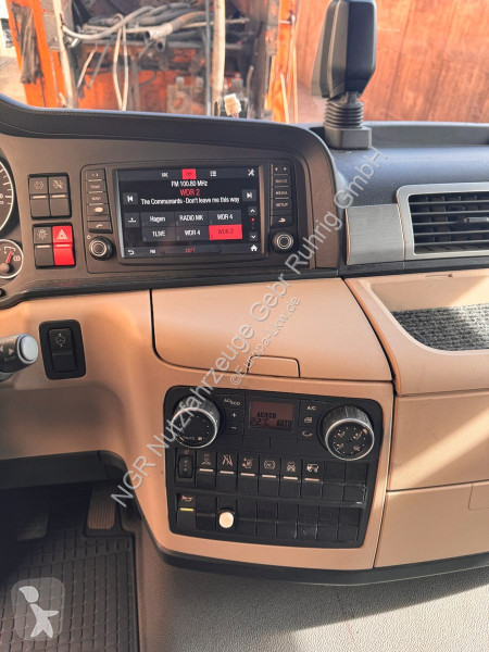 شاحنة MAN 8.250 4x2 | Tautliner | 6 Zylinder |...