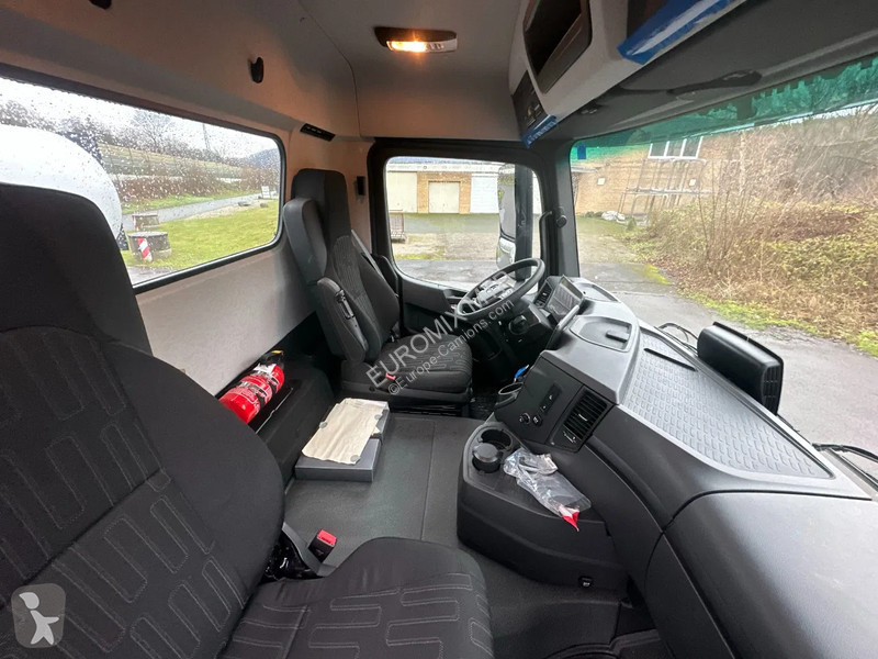 Camion Mercedes 4242 Mercedes-Benz  5 4242 8x4...