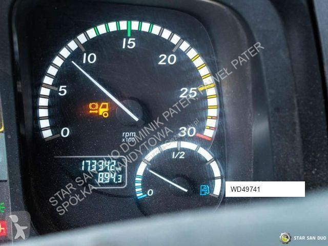 شاحنة Mercedes PK 22002