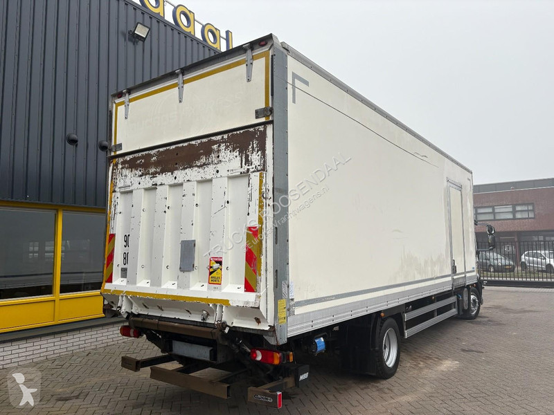 شاحنة Iveco 120E18 + euro 5 + lift