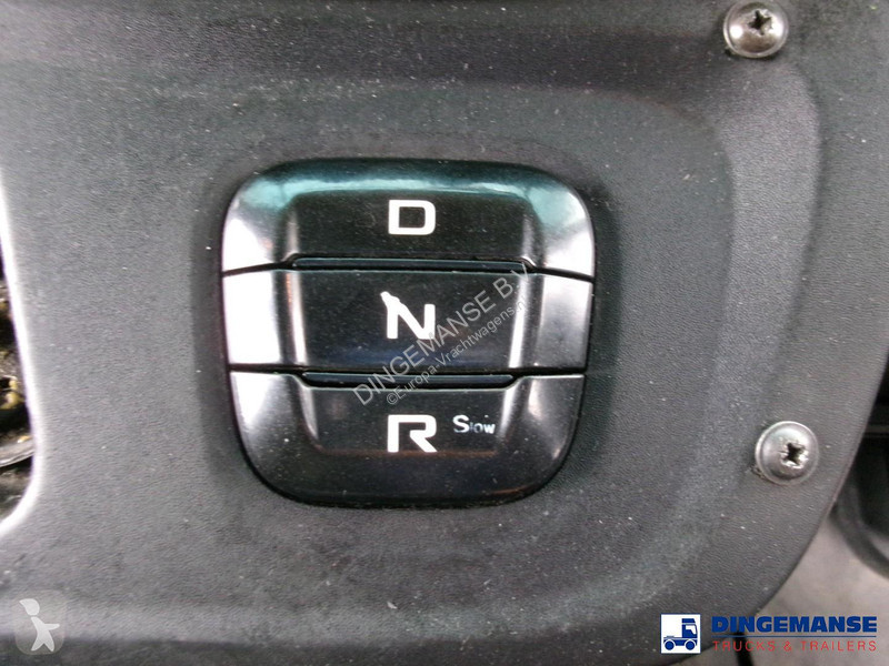 شاحنة Iveco 180E25S RHD 4x2 Euro 6 Closed box
