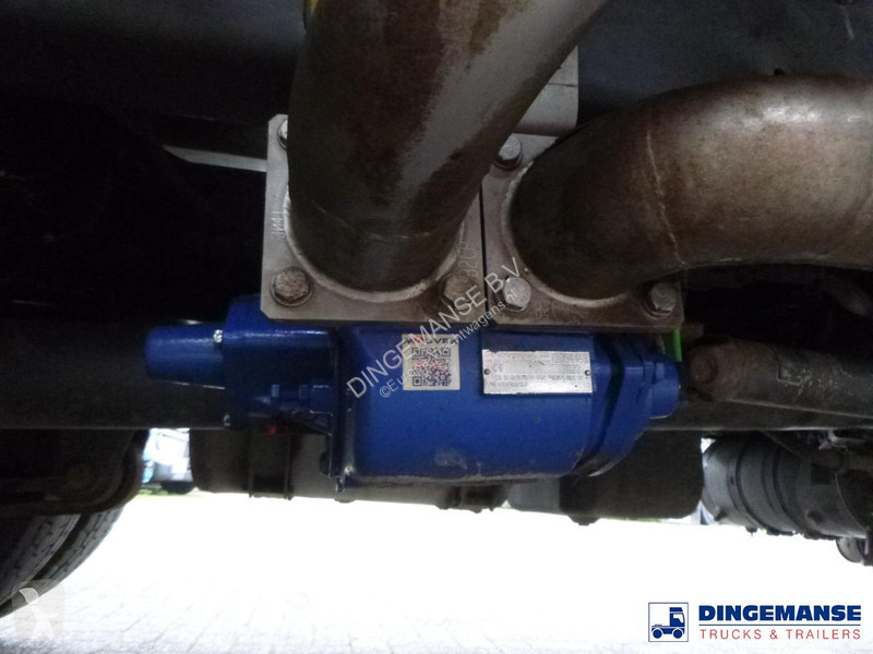 شاحنة Renault 270 dxi 4x2 fuel tank 13.3 m3 / 4...